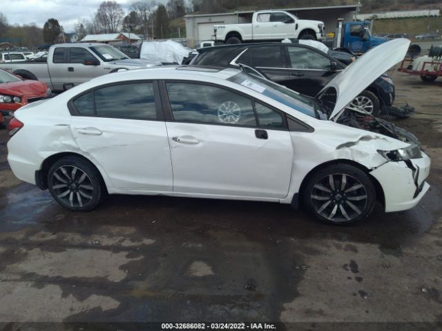 Photo 5 VIN: 19XFB2F93FE284195 - HONDA CIVIC SEDAN 