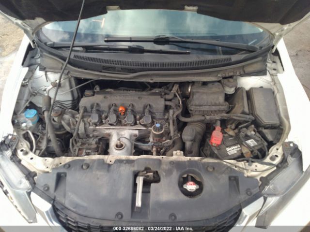 Photo 9 VIN: 19XFB2F93FE284195 - HONDA CIVIC SEDAN 