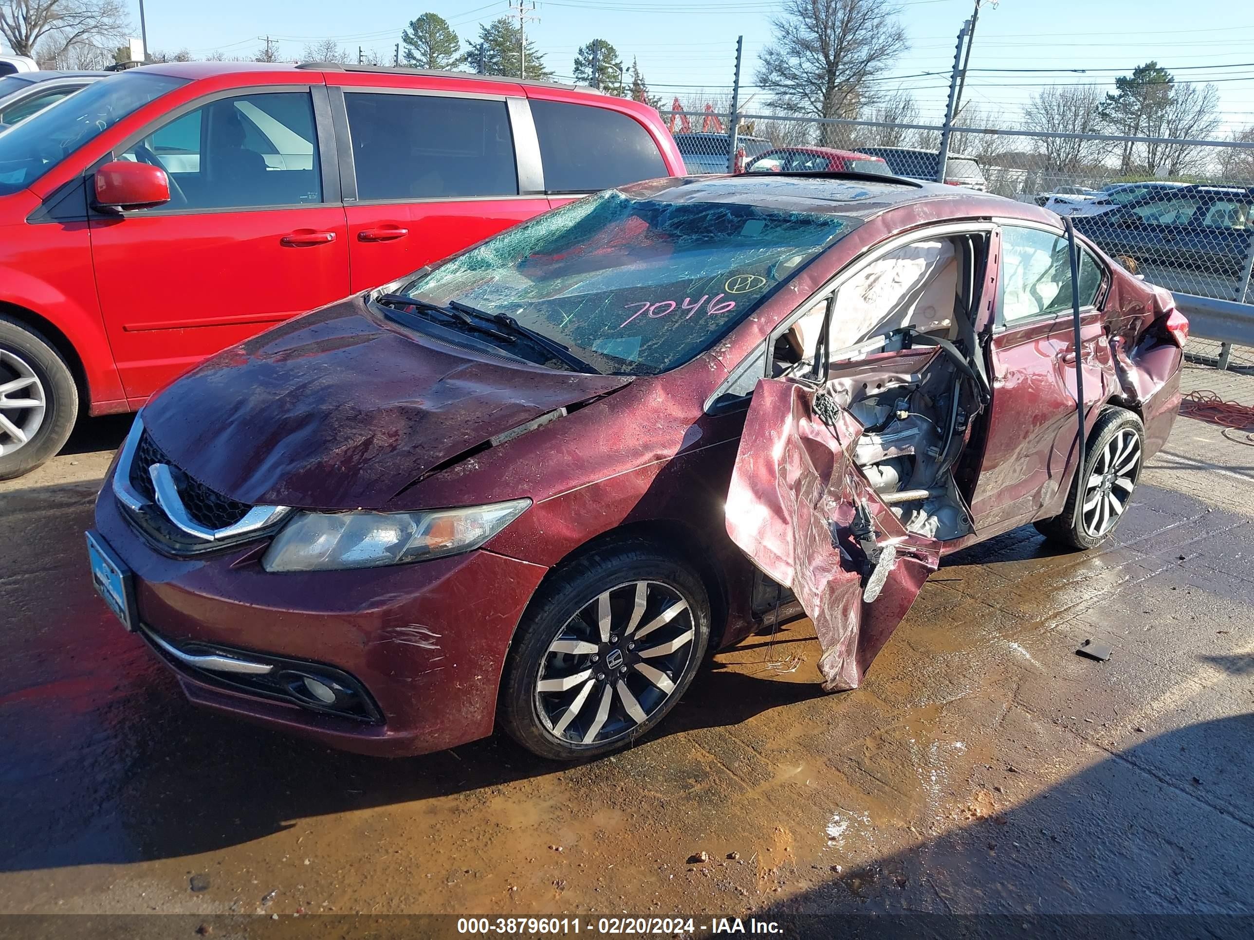 Photo 1 VIN: 19XFB2F94FE097046 - HONDA CIVIC 