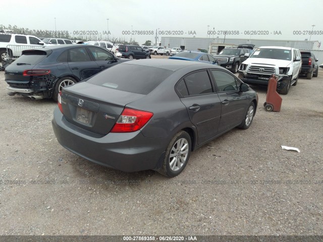 Photo 3 VIN: 19XFB2F95CE026658 - HONDA CIVIC SDN 