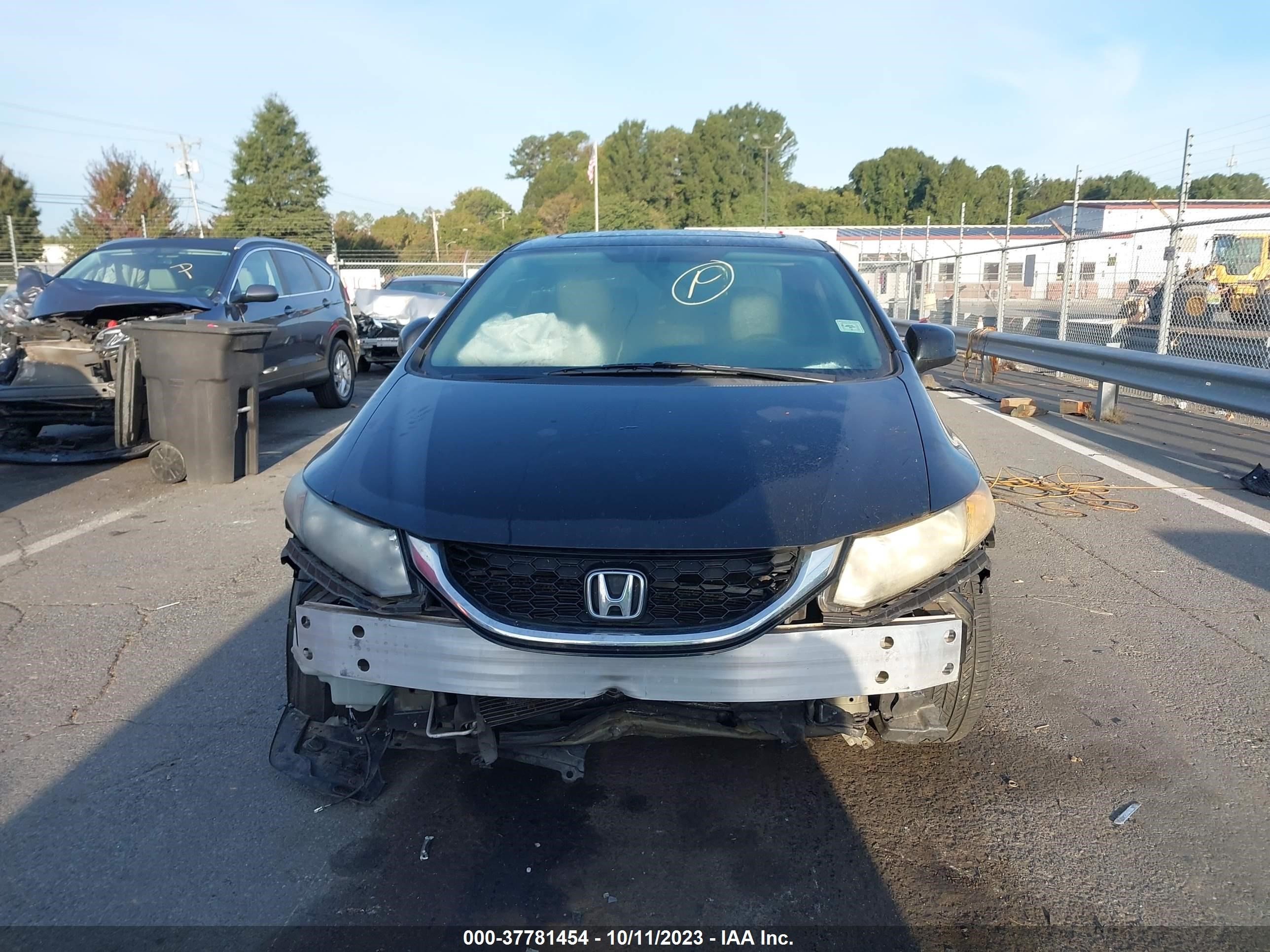 Photo 11 VIN: 19XFB2F95DE092659 - HONDA CIVIC 