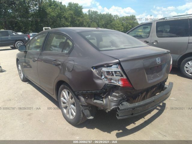 Photo 2 VIN: 19XFB2F96CE004331 - HONDA CIVIC SDN 