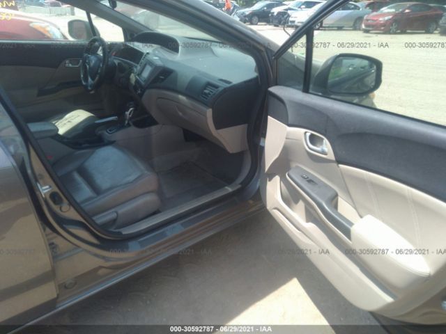 Photo 4 VIN: 19XFB2F96CE004331 - HONDA CIVIC SDN 