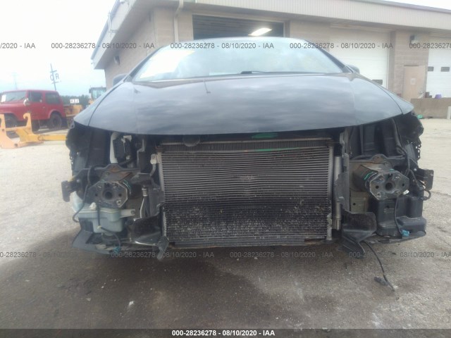 Photo 5 VIN: 19XFB2F96CE029486 - HONDA CIVIC SDN 