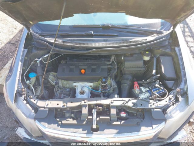 Photo 9 VIN: 19XFB2F96CE047681 - HONDA CIVIC 