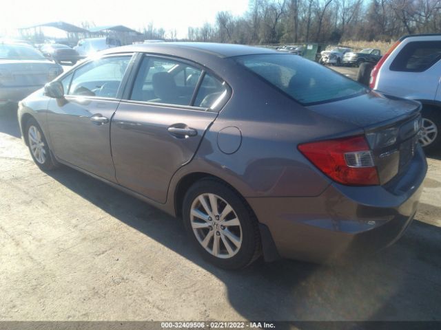 Photo 2 VIN: 19XFB2F96CE308338 - HONDA CIVIC SDN 