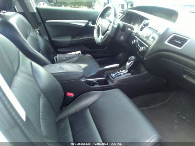 Photo 4 VIN: 19XFB2F96DE028596 - HONDA CIVIC 