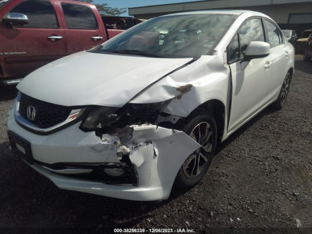 Photo 5 VIN: 19XFB2F96DE028596 - HONDA CIVIC 