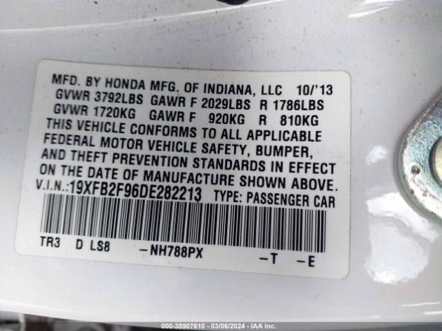 Photo 8 VIN: 19XFB2F96DE282213 - HONDA CIVIC 