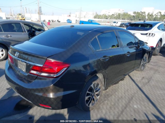 Photo 3 VIN: 19XFB2F97DE238835 - HONDA CIVIC SDN 