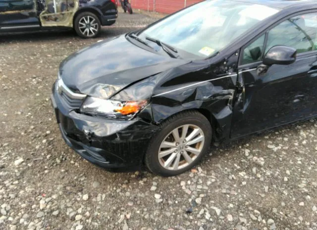 Photo 5 VIN: 19XFB2F98CE349490 - HONDA CIVIC SDN 