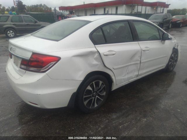 Photo 3 VIN: 19XFB2F98DE201034 - HONDA CIVIC SDN 