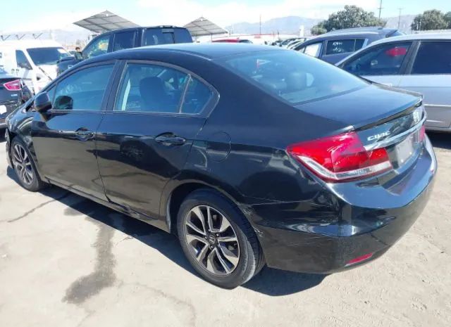 Photo 2 VIN: 19XFB2F98DE282231 - HONDA CIVIC SDN 