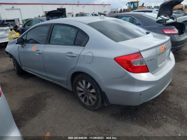 Photo 2 VIN: 19XFB2F9XCE329855 - HONDA CIVIC 