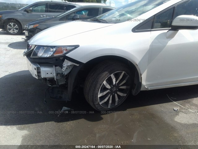 Photo 5 VIN: 19XFB2F9XFE274330 - HONDA CIVIC SEDAN 