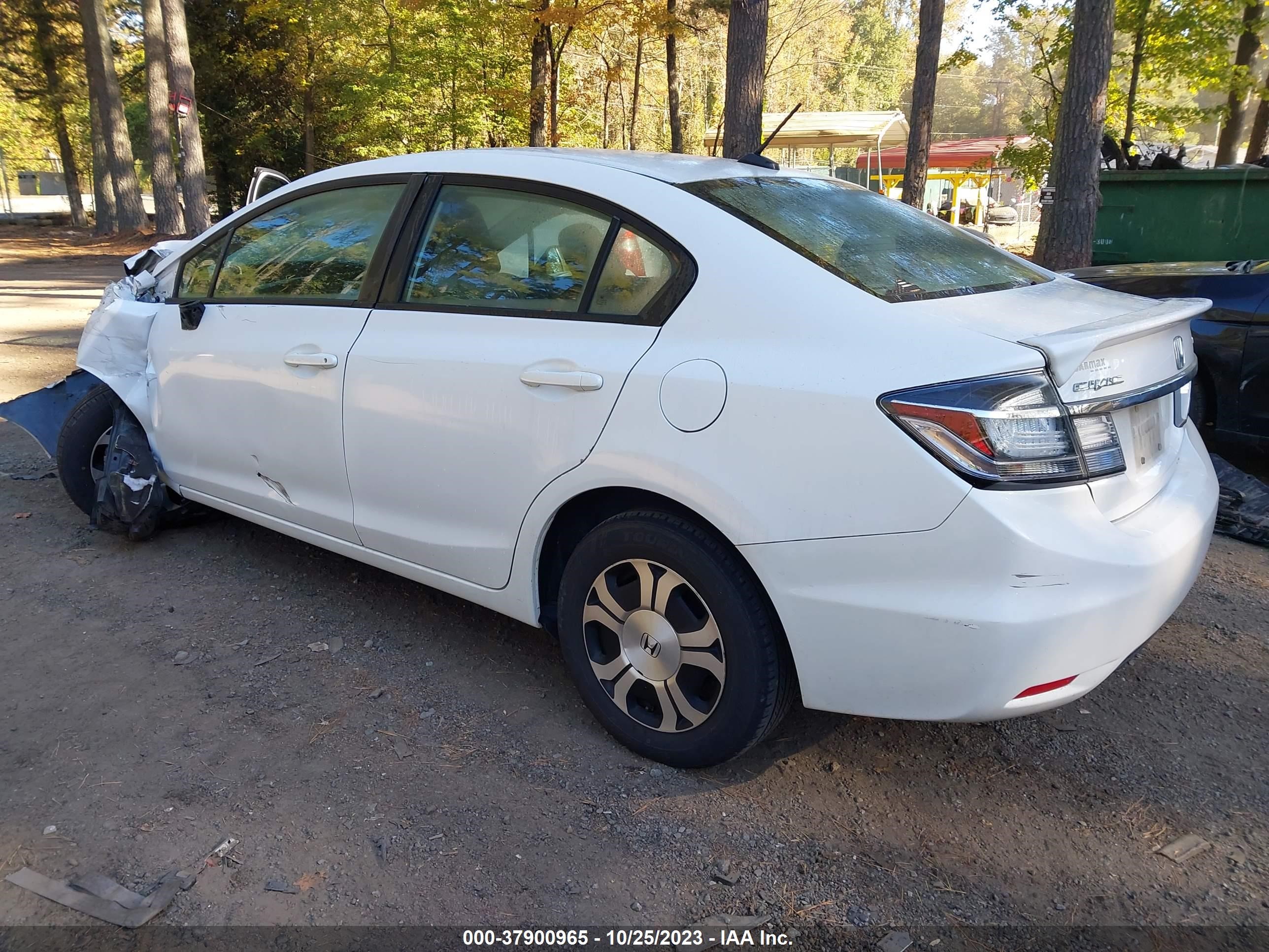 Photo 2 VIN: 19XFB4F27DE201332 - HONDA CIVIC 