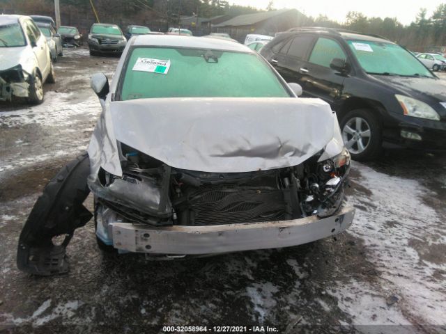 Photo 5 VIN: 19XFB4F33DE203734 - HONDA CIVIC HYBRID 