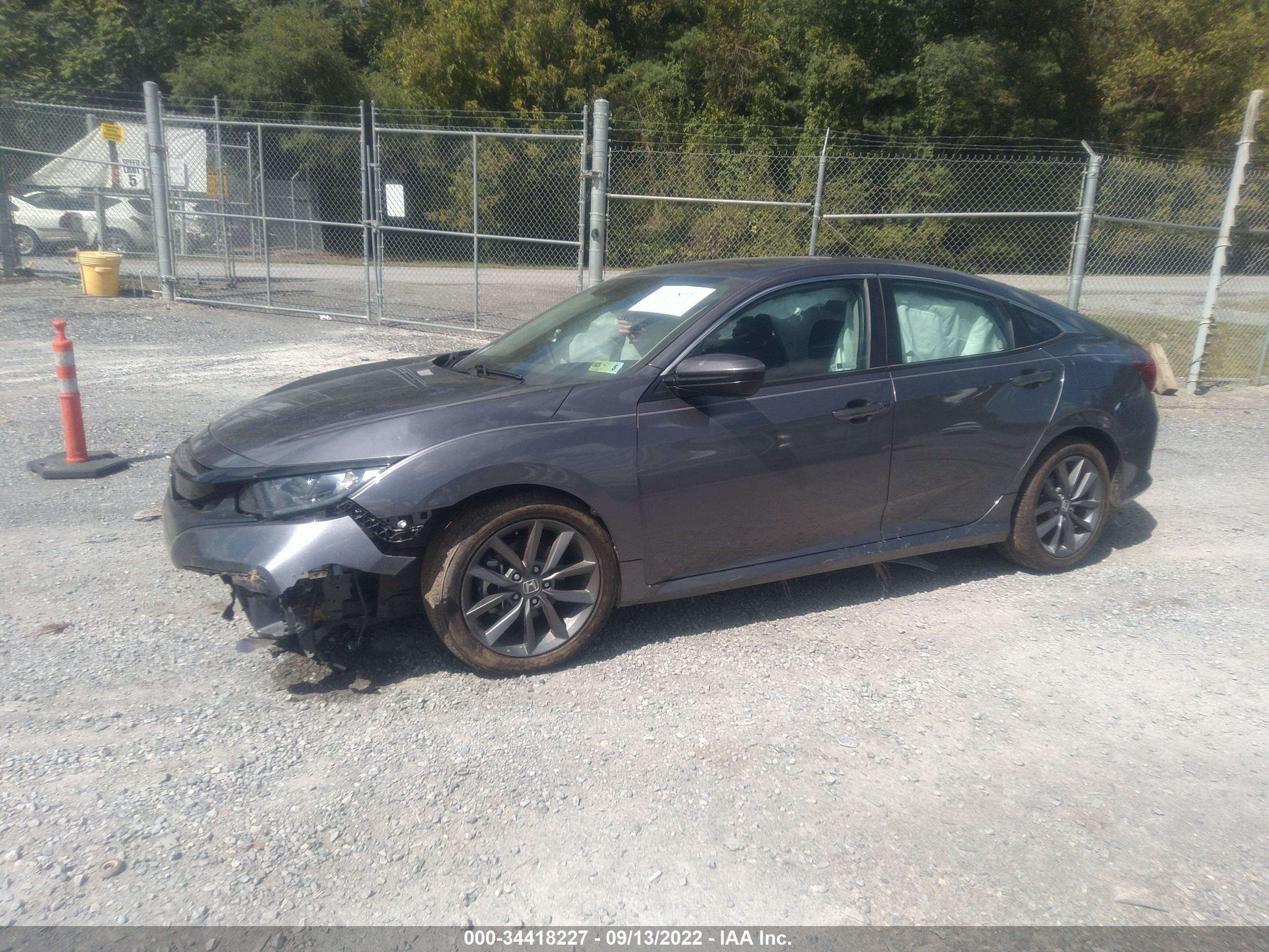 Photo 1 VIN: 19XFC1F30ME009738 - HONDA CIVIC 