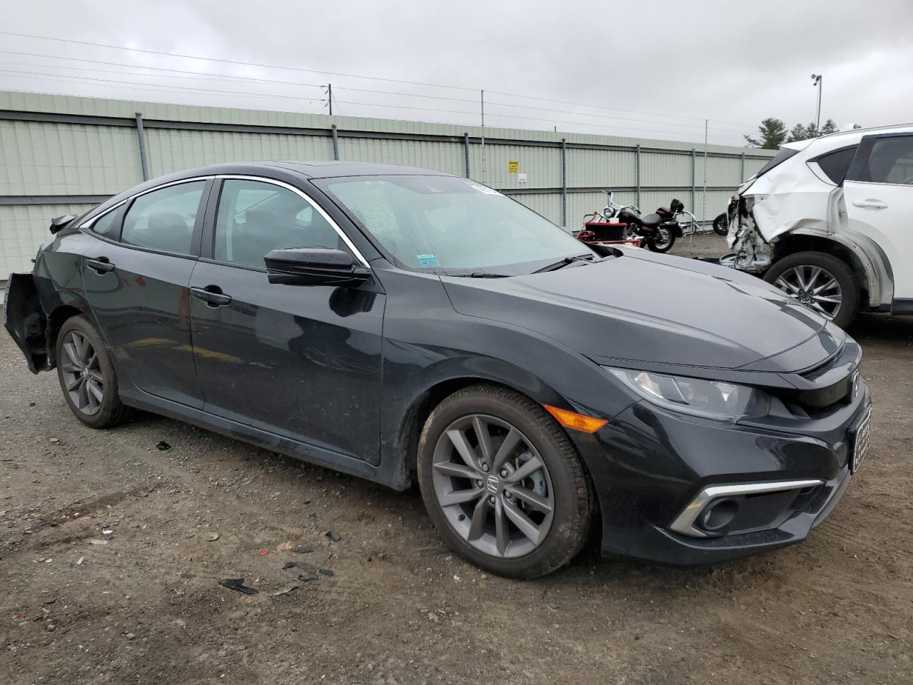 Photo 3 VIN: 19XFC1F31ME201802 - HONDA CIVIC 