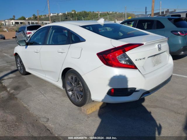 Photo 2 VIN: 19XFC1F31ME204876 - HONDA CIVIC 