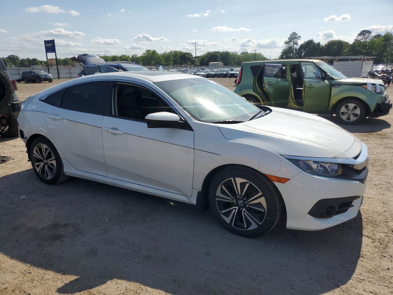 Photo 3 VIN: 19XFC1F32GE009843 - HONDA CIVIC 