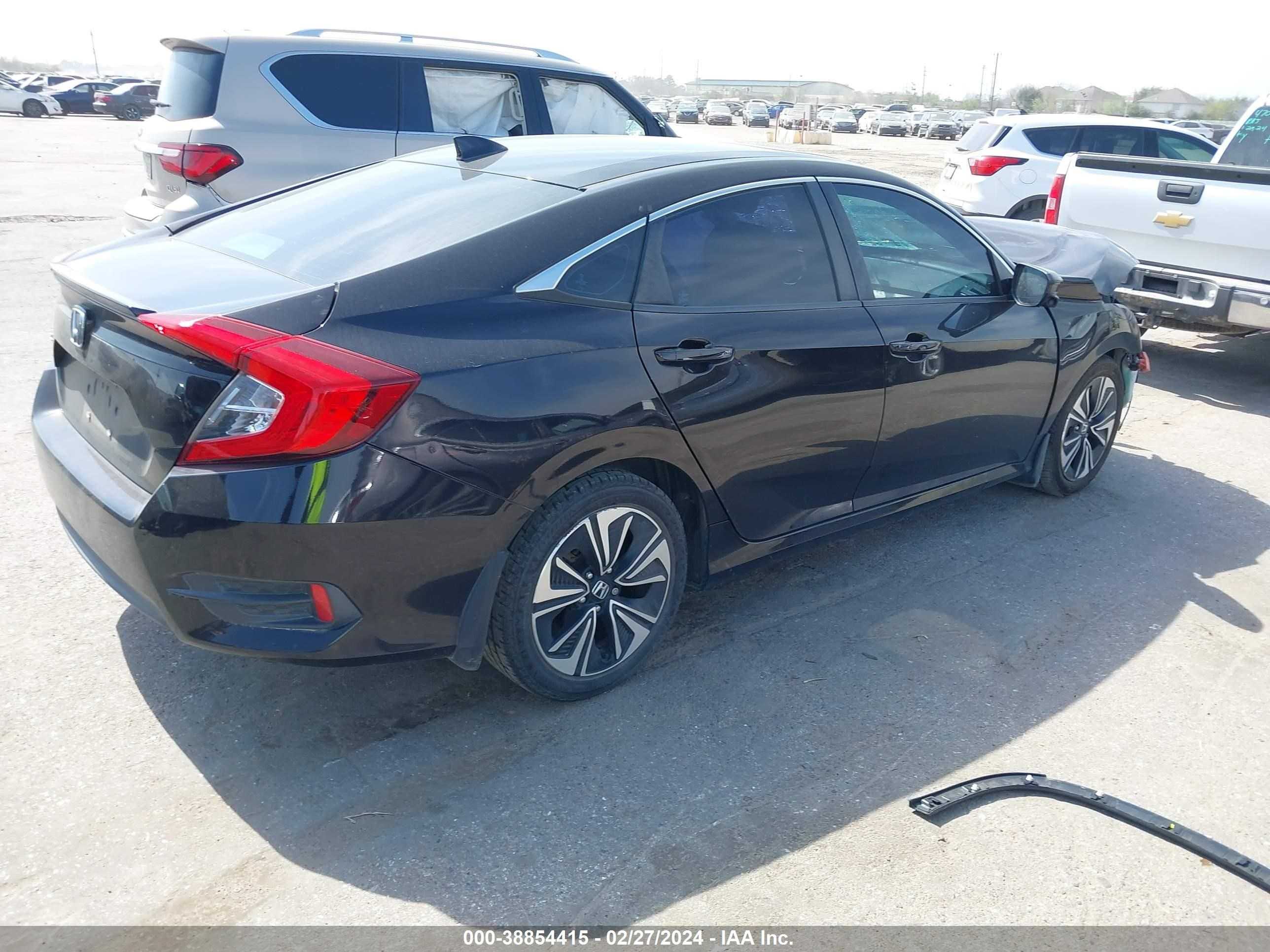 Photo 3 VIN: 19XFC1F32HE032993 - HONDA CIVIC 