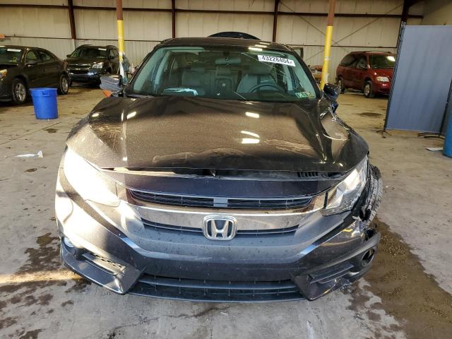 Photo 4 VIN: 19XFC1F32HE211390 - HONDA CIVIC 