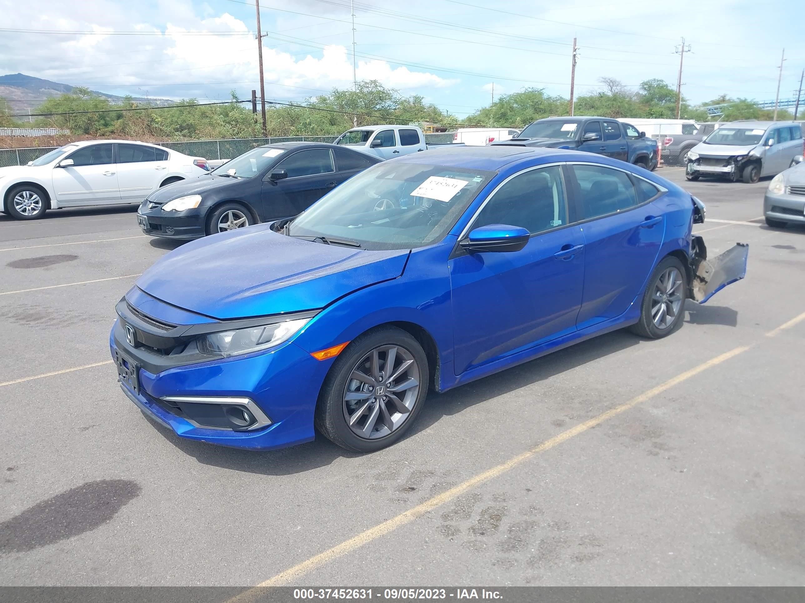 Photo 1 VIN: 19XFC1F33LE003804 - HONDA CIVIC 