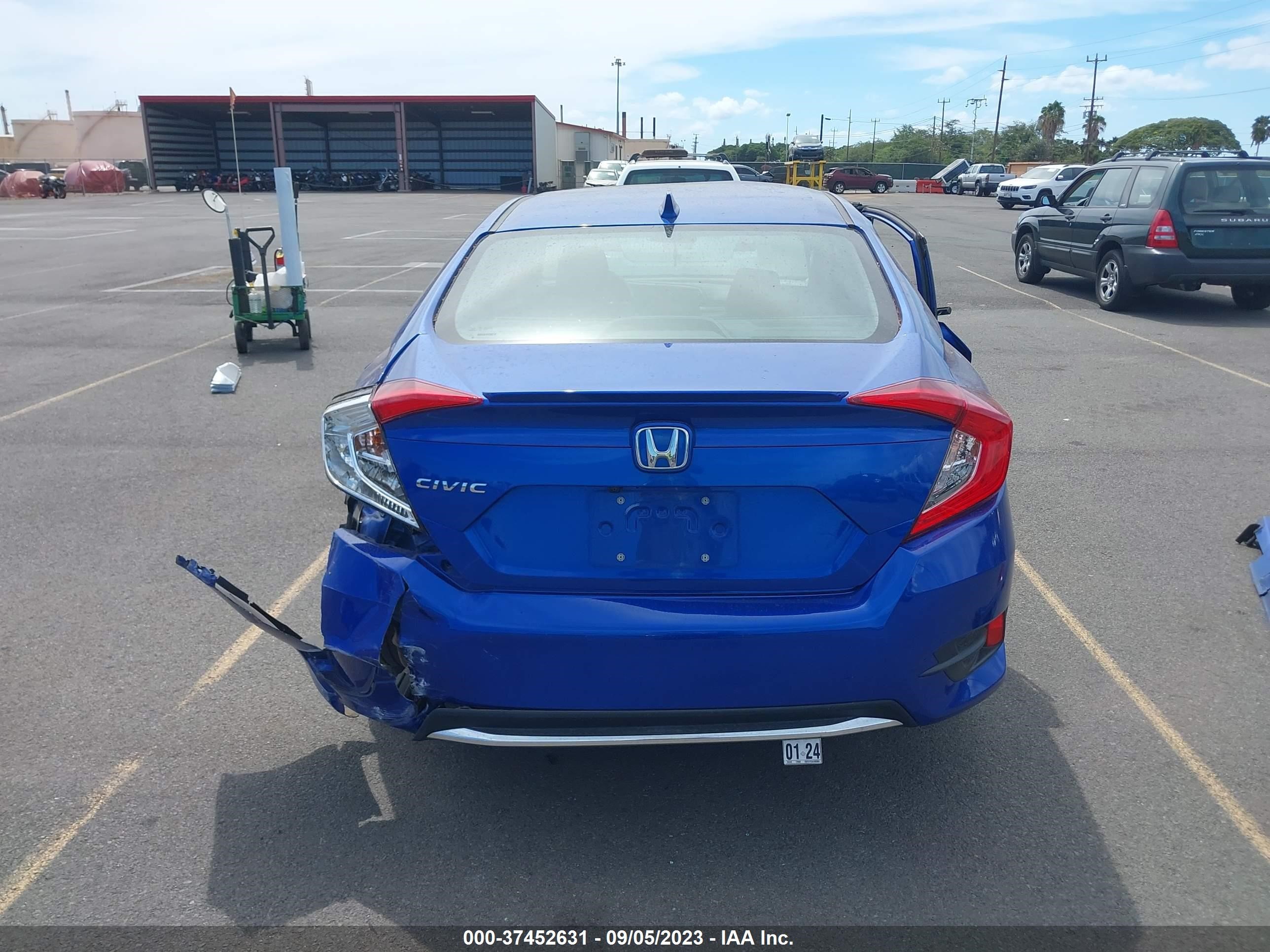 Photo 16 VIN: 19XFC1F33LE003804 - HONDA CIVIC 