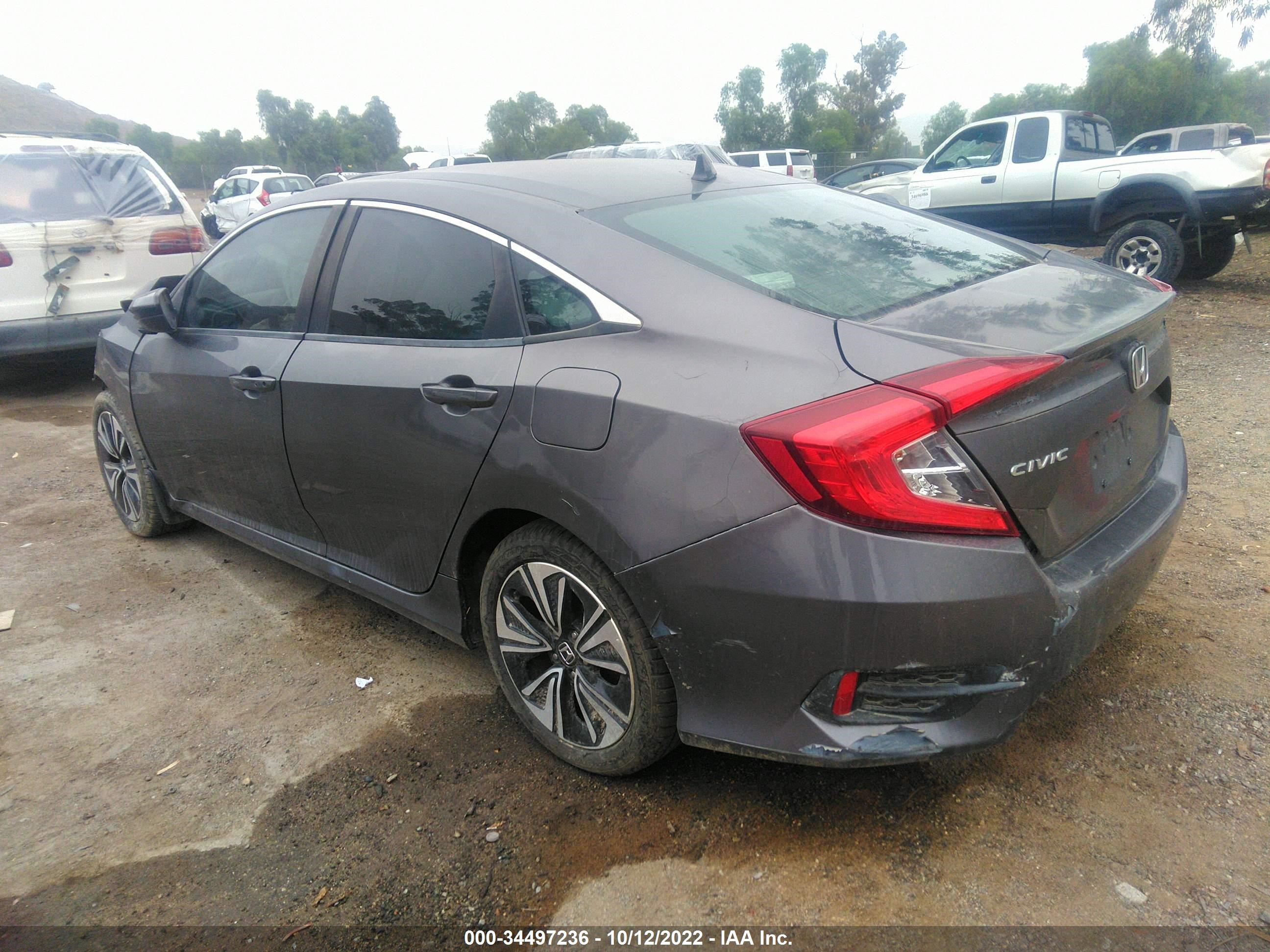 Photo 2 VIN: 19XFC1F34HE000630 - HONDA CIVIC 