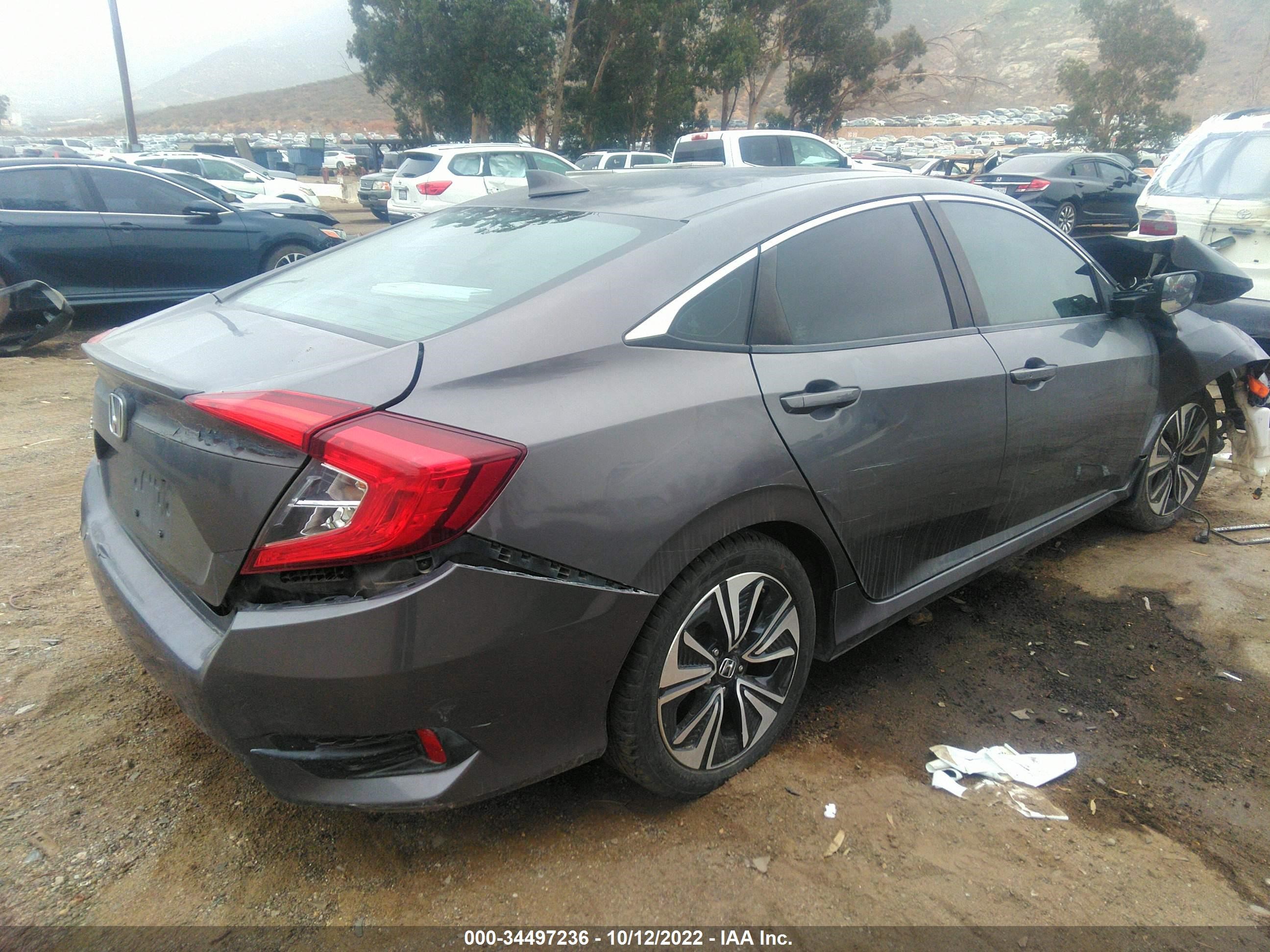 Photo 3 VIN: 19XFC1F34HE000630 - HONDA CIVIC 