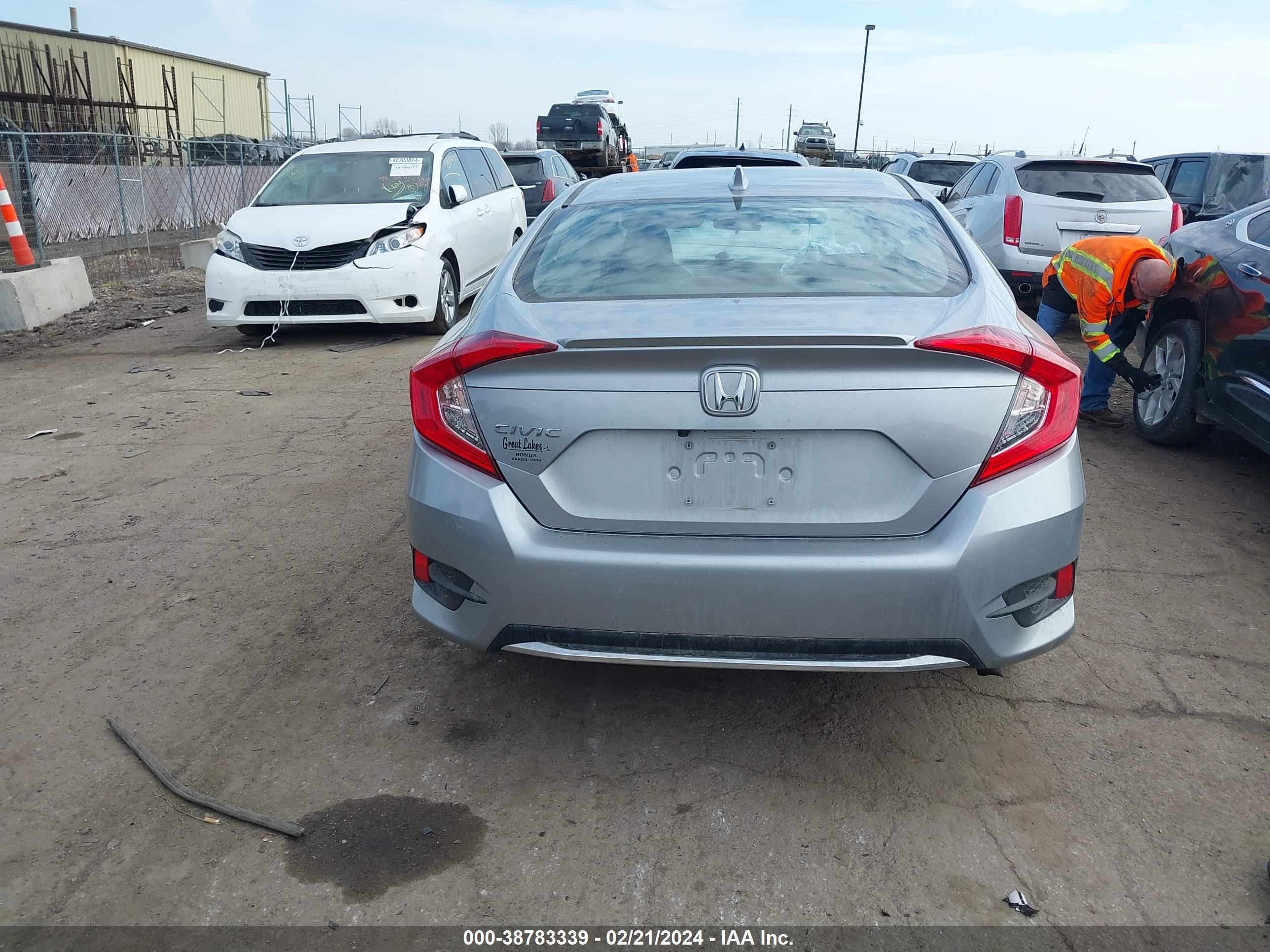 Photo 16 VIN: 19XFC1F34KE019363 - HONDA CIVIC 