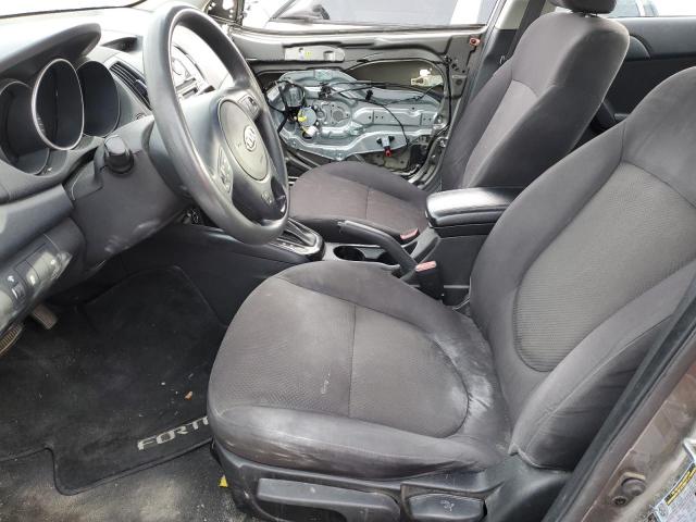 Photo 6 VIN: 19XFC1F36KE216177 - KIA FORTE 