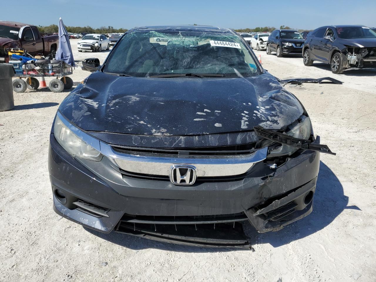 Photo 4 VIN: 19XFC1F37GE007800 - HONDA CIVIC 