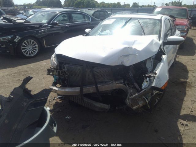 Photo 5 VIN: 19XFC1F38GE001519 - HONDA CIVIC SEDAN 