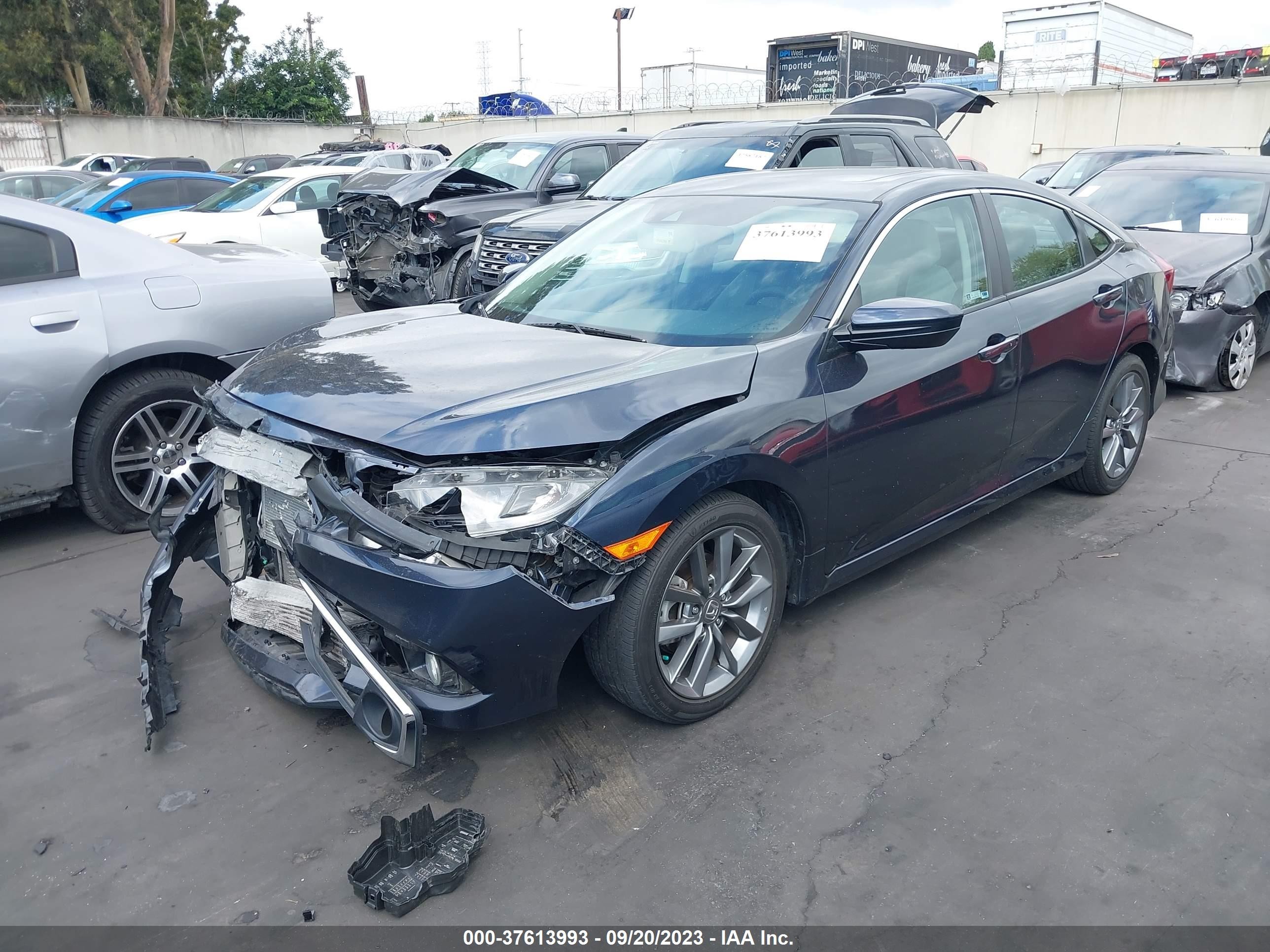 Photo 1 VIN: 19XFC1F38KE209294 - HONDA CIVIC 