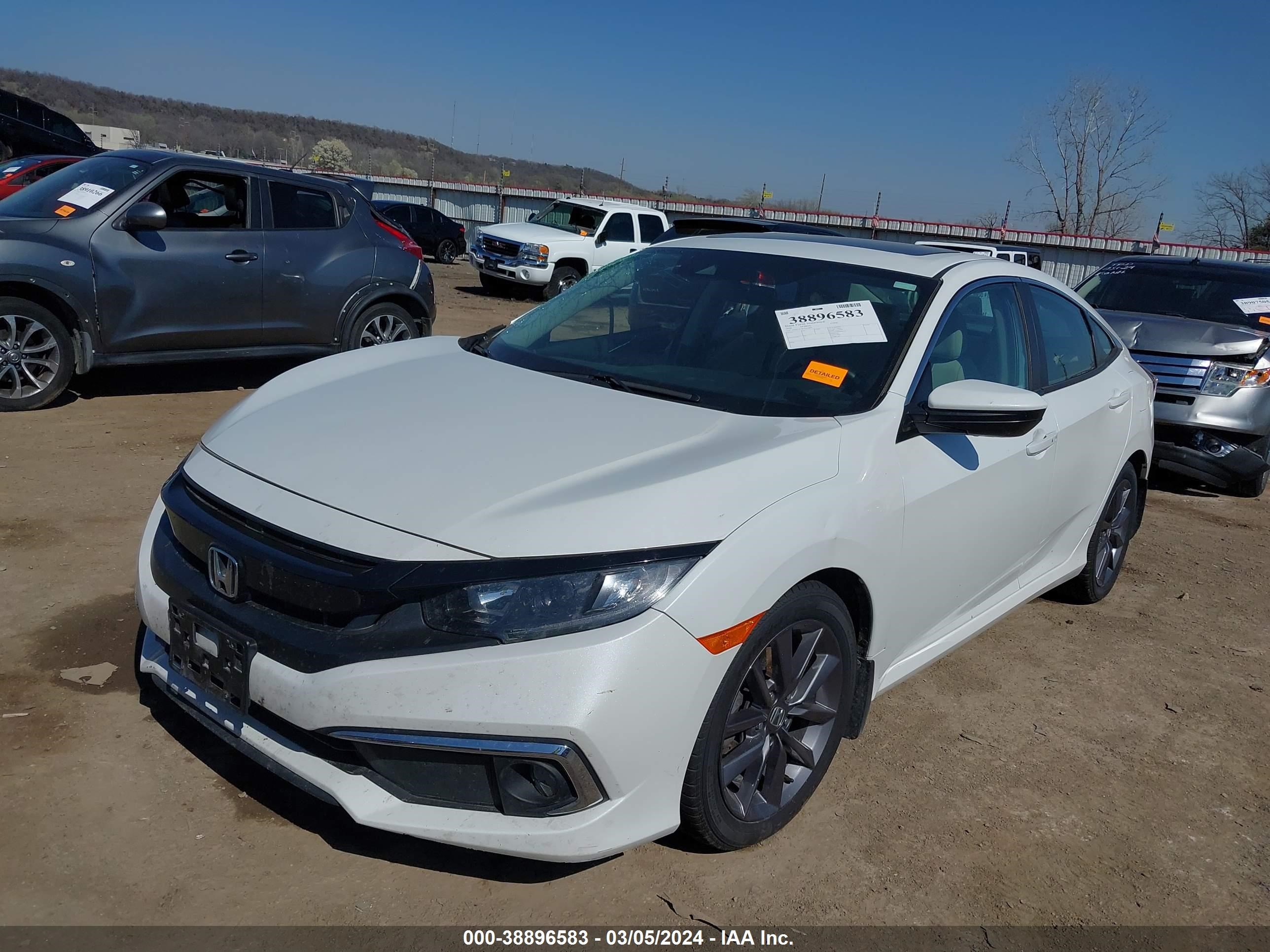 Photo 1 VIN: 19XFC1F38LE013809 - HONDA CIVIC 