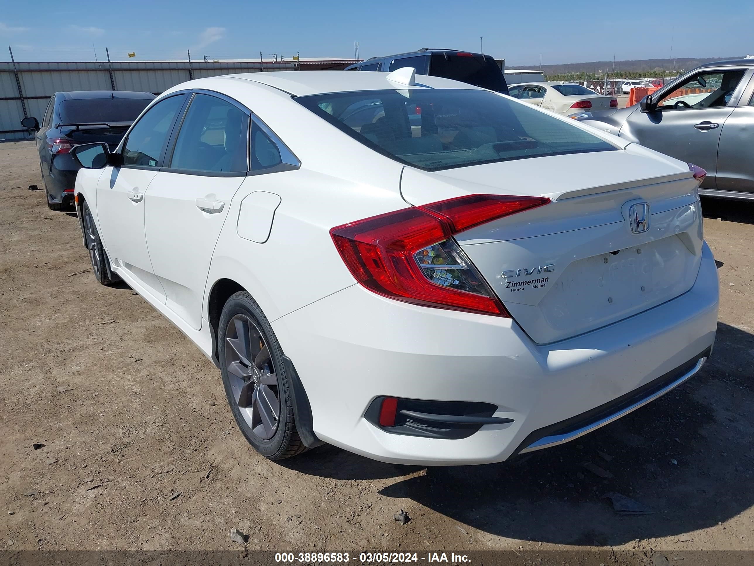 Photo 2 VIN: 19XFC1F38LE013809 - HONDA CIVIC 