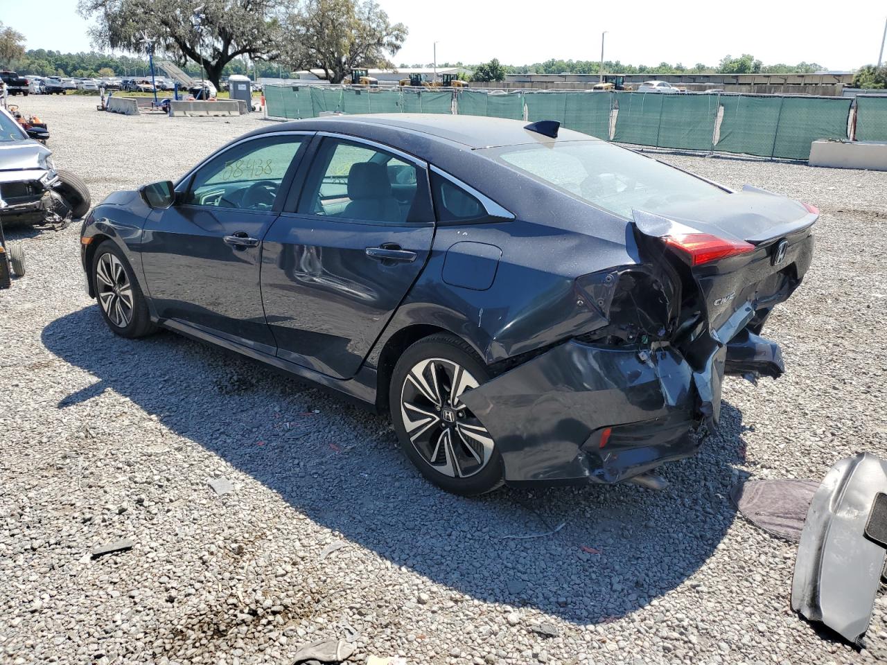 Photo 1 VIN: 19XFC1F3XHE008649 - HONDA CIVIC 