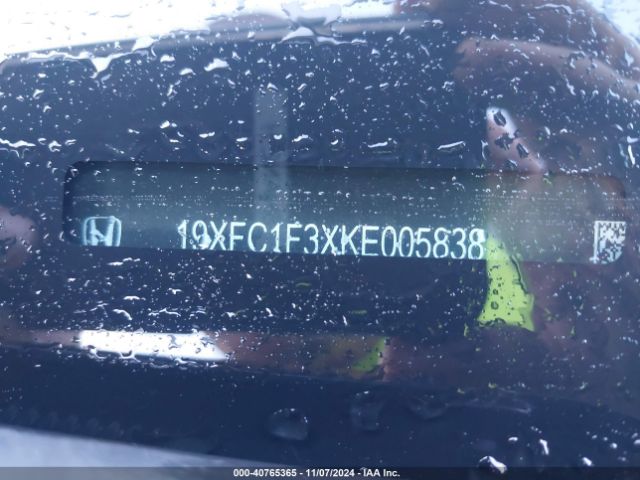 Photo 8 VIN: 19XFC1F3XKE005838 - HONDA CIVIC 