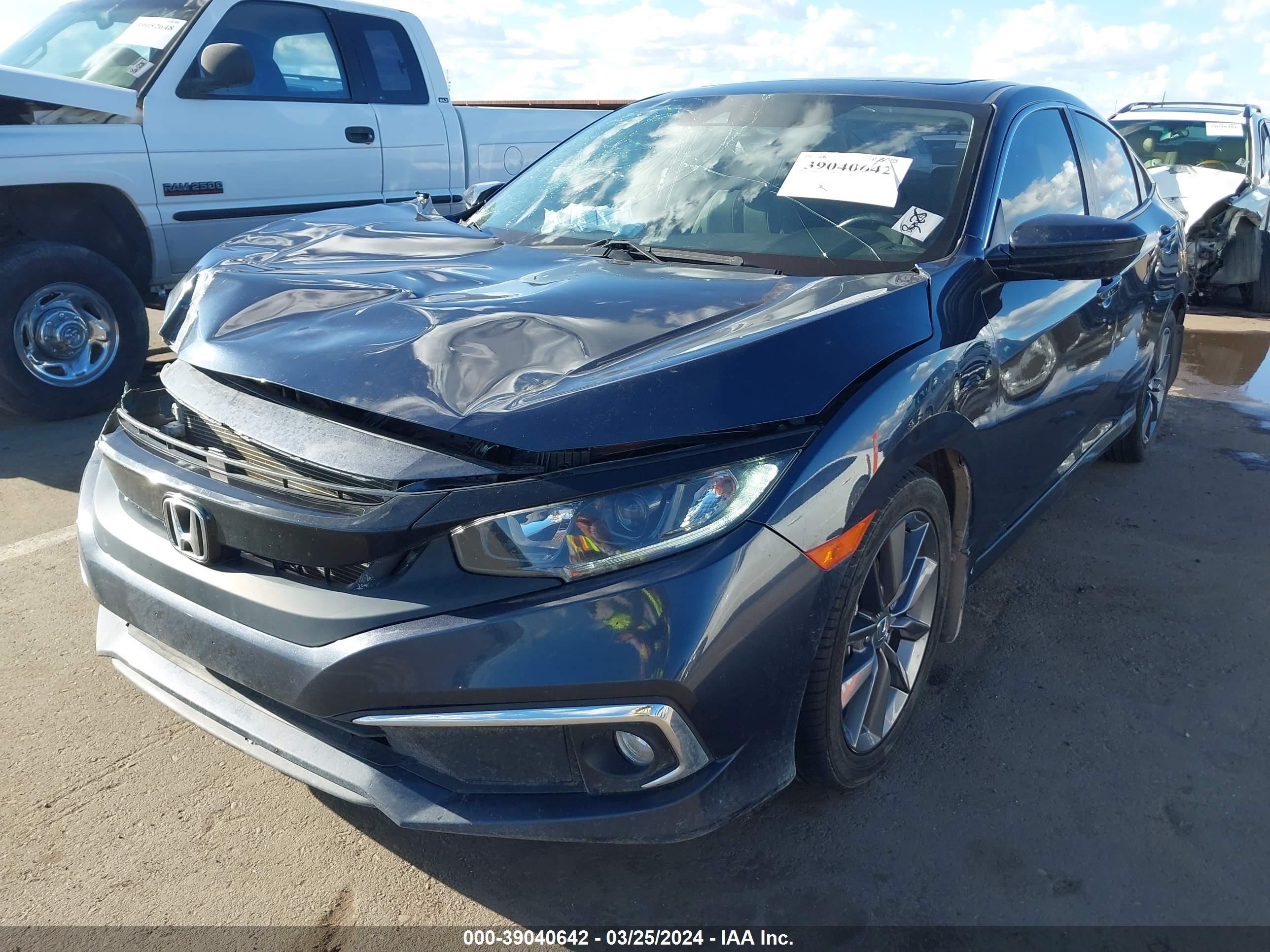 Photo 1 VIN: 19XFC1F3XLE015335 - HONDA CIVIC 