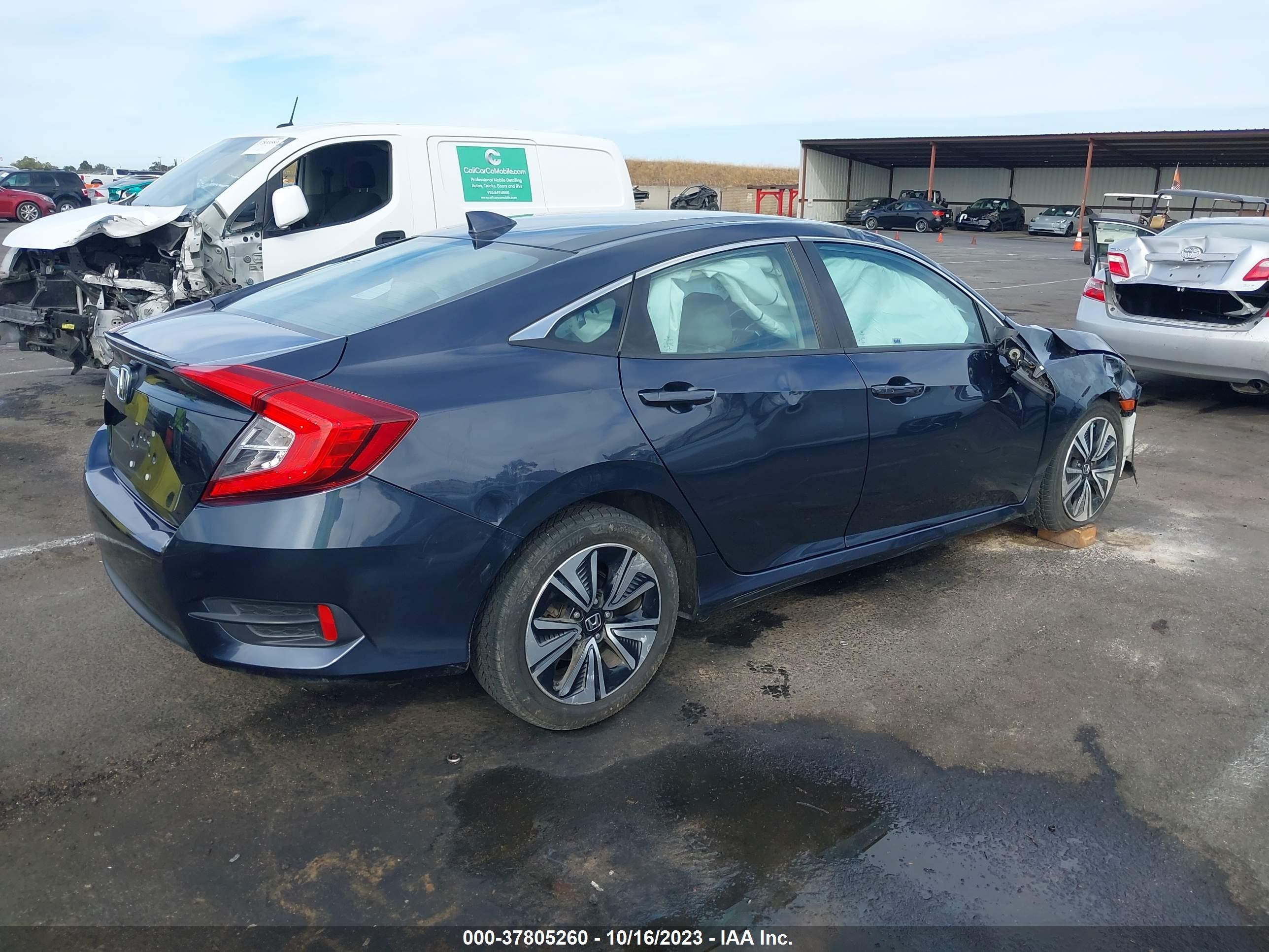 Photo 3 VIN: 19XFC1F44GE208353 - HONDA CIVIC 