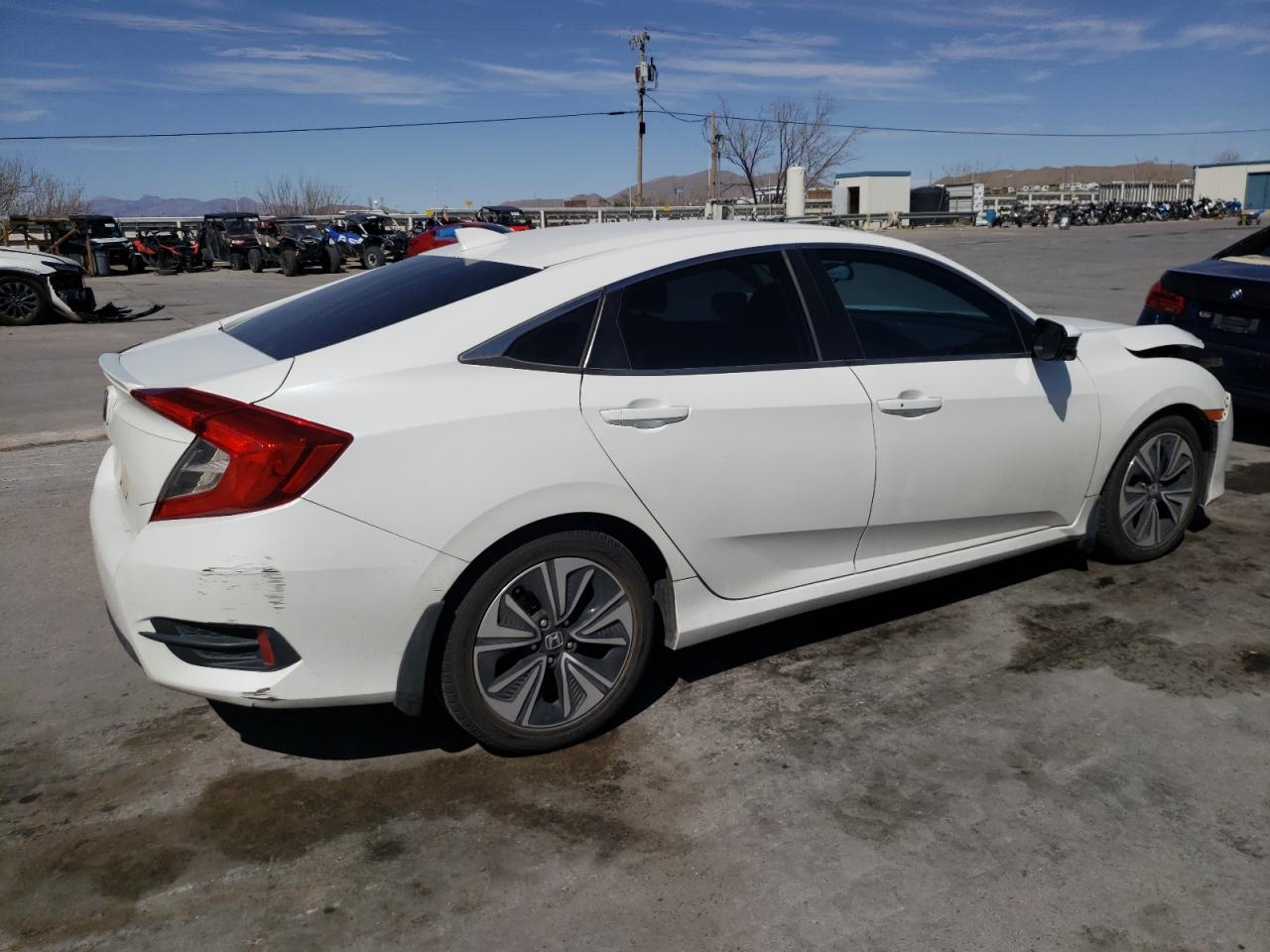 Photo 2 VIN: 19XFC1F47HE013316 - HONDA CIVIC 