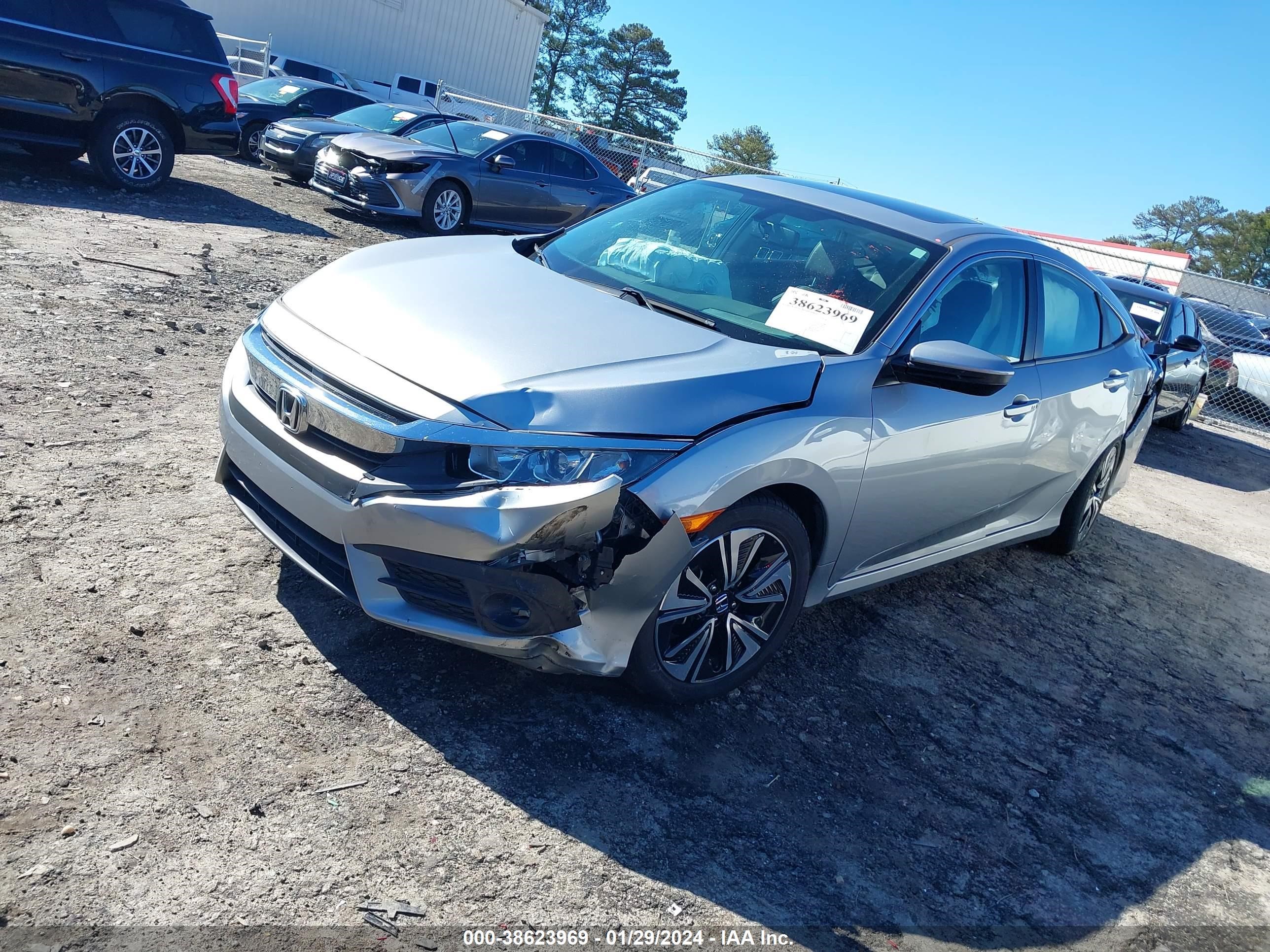 Photo 1 VIN: 19XFC1F70HE029416 - HONDA CIVIC 