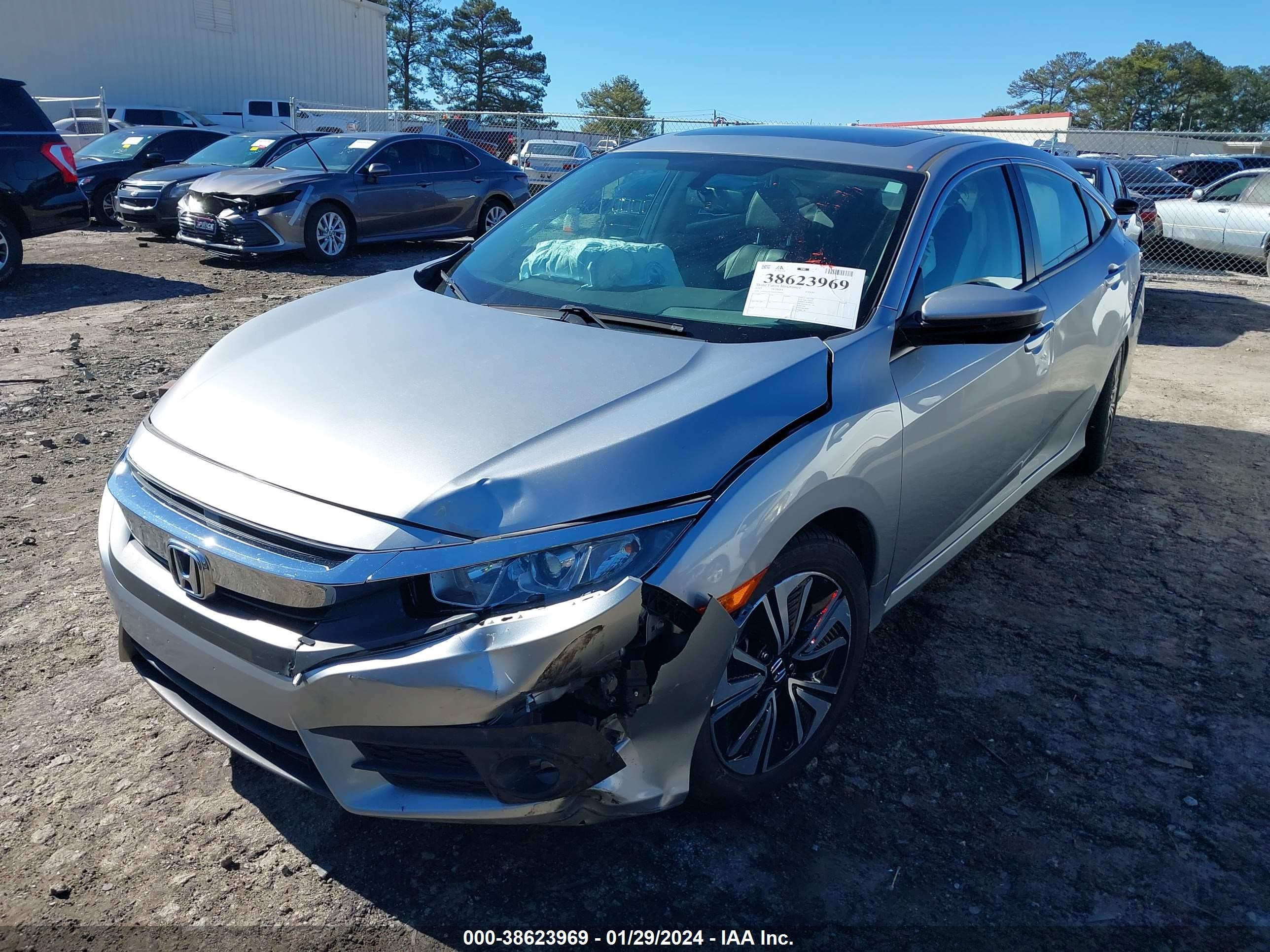 Photo 5 VIN: 19XFC1F70HE029416 - HONDA CIVIC 