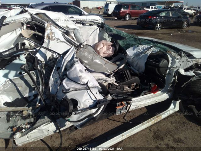 Photo 4 VIN: 19XFC1F71LE004629 - HONDA CIVIC SEDAN 