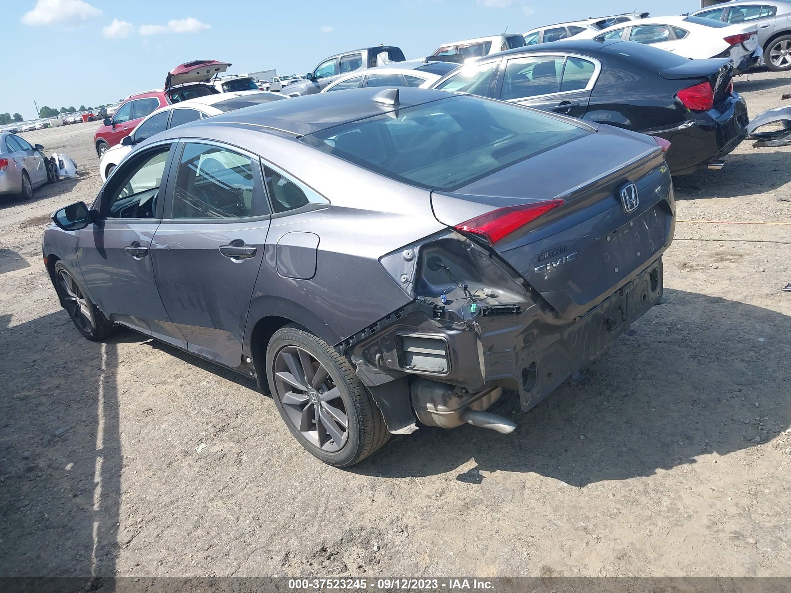 Photo 2 VIN: 19XFC1F72LE000475 - HONDA CIVIC 