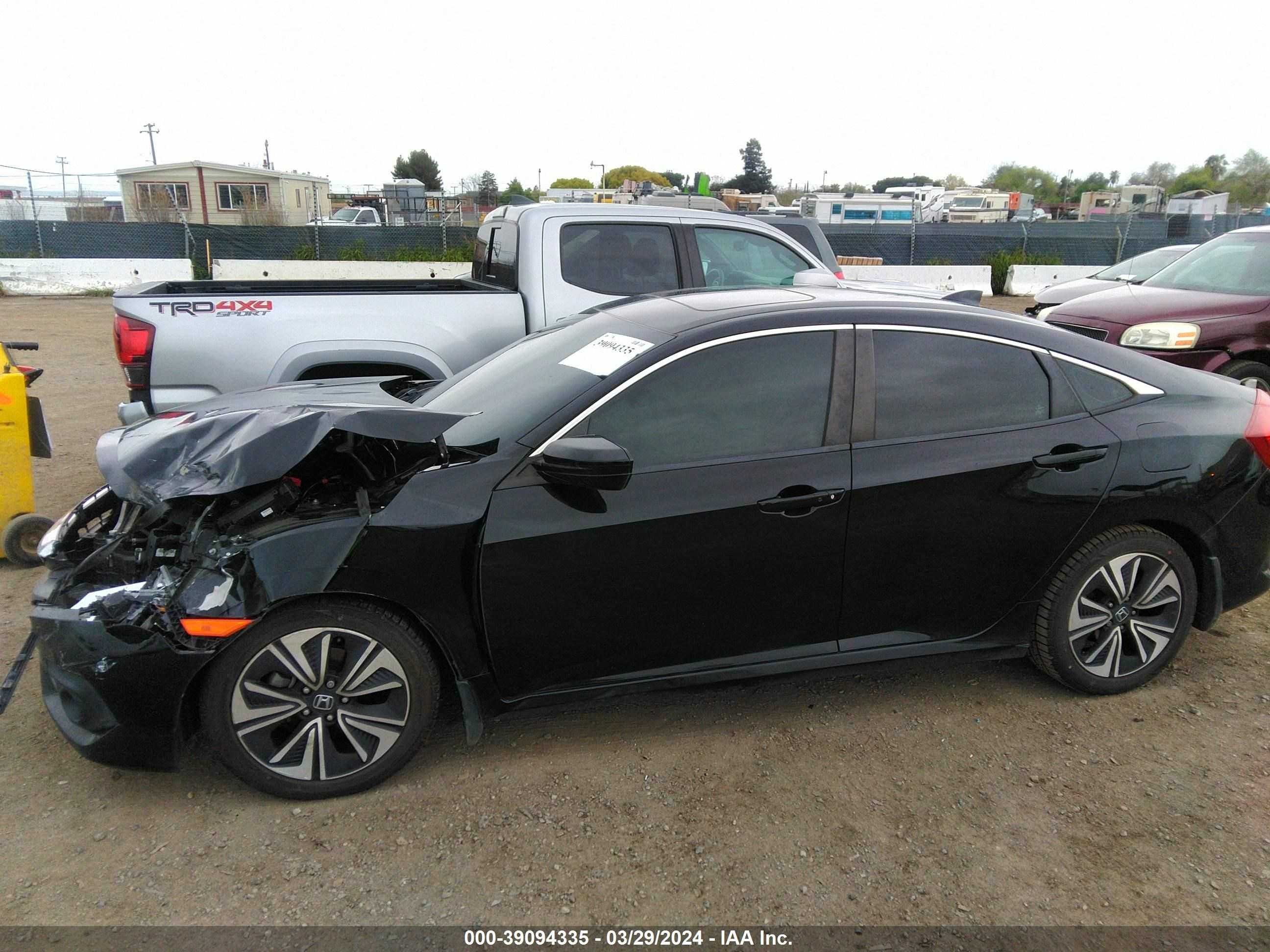 Photo 13 VIN: 19XFC1F73GE025794 - HONDA CIVIC 