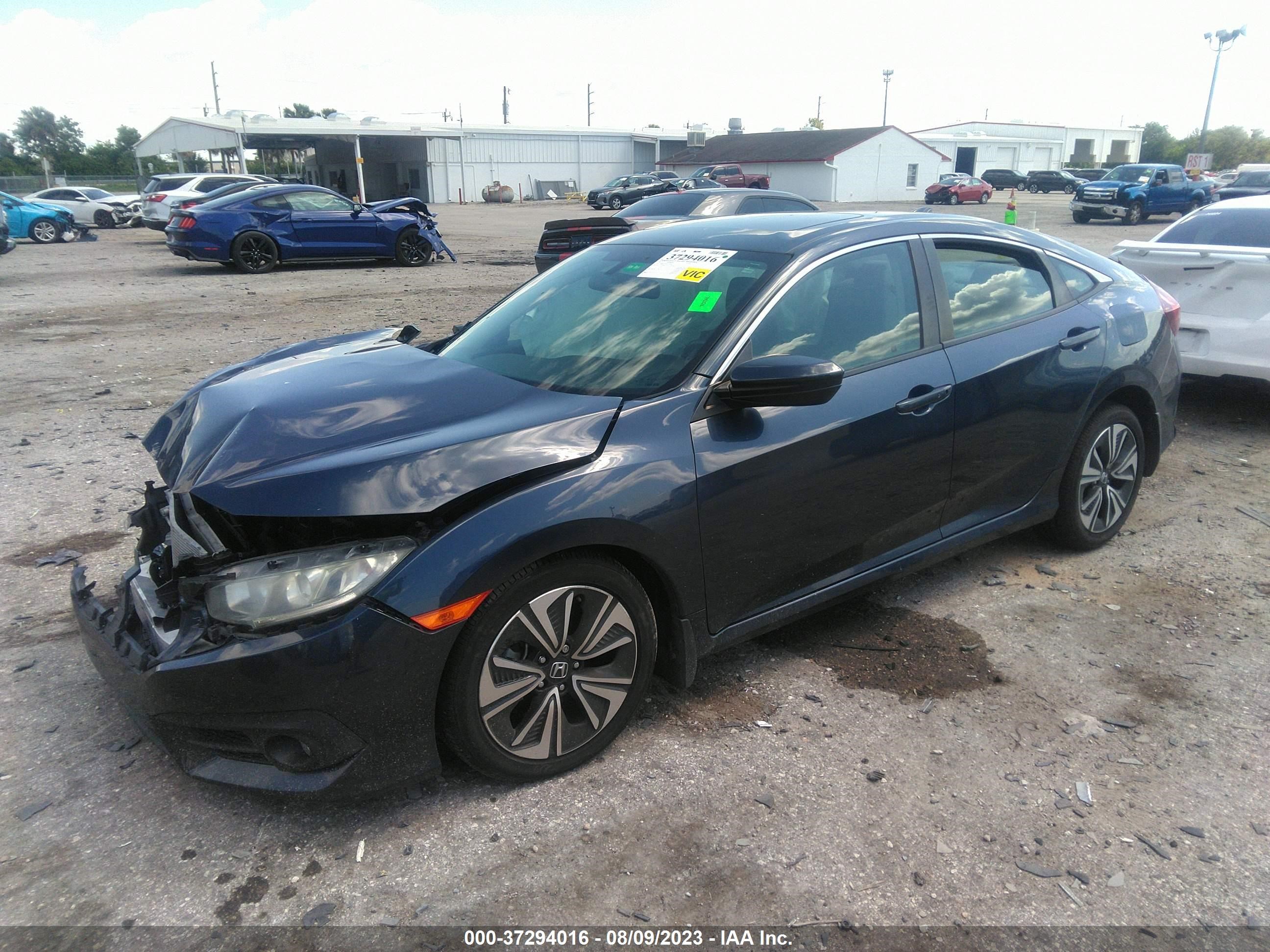 Photo 1 VIN: 19XFC1F75HE030349 - HONDA CIVIC 