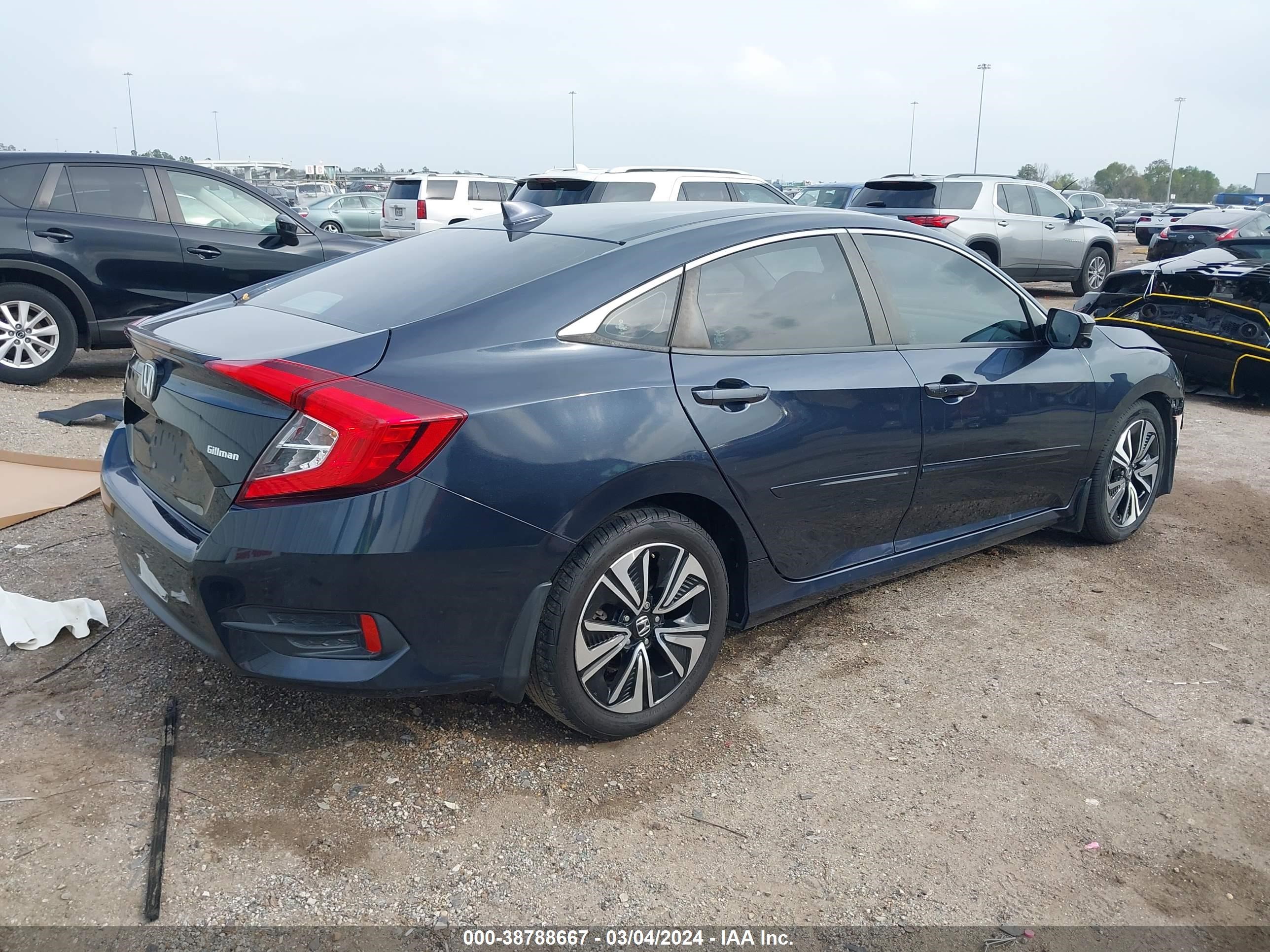 Photo 3 VIN: 19XFC1F76HE029971 - HONDA CIVIC 